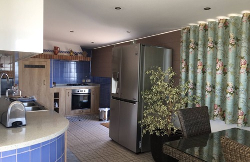 Santa Margarida da Serra Cottage | Cottage 'Cardos Villa - Private Swimming' with Mountain View, Private Pool and Wi-Fi