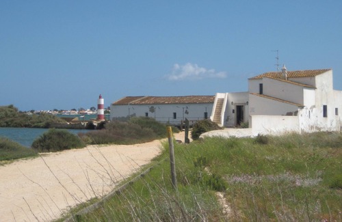 Boavista Apartment | cottage for rent Quelfes