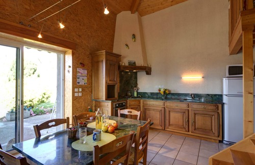 Valfleury Cottage | Cottage with Alps view, perfect for hiking