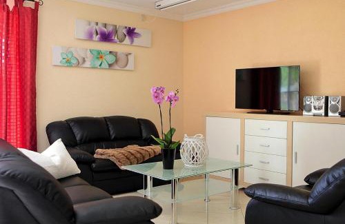 Verchen House | Cottages at the Kummerower See in Verchen