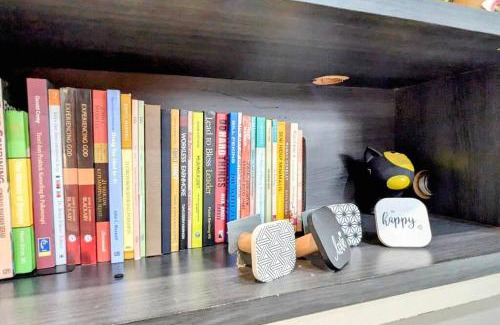 Sleman Villa | Cottonwood Villa Kuantan Jogja - Pool Netflix Gym