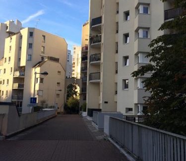 Front de Lac House | Coucher Creteil