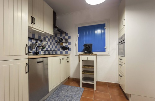 Capelas House | Country charm with superb views of the sea and north coast of São Miguel