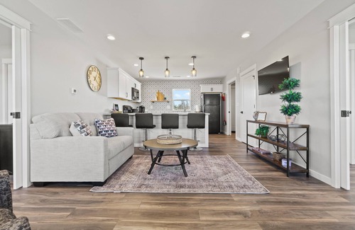 Washington House | Country Club Cottages - 1703