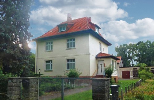 Marienwerder Villa | Country villa with horses near Berlin