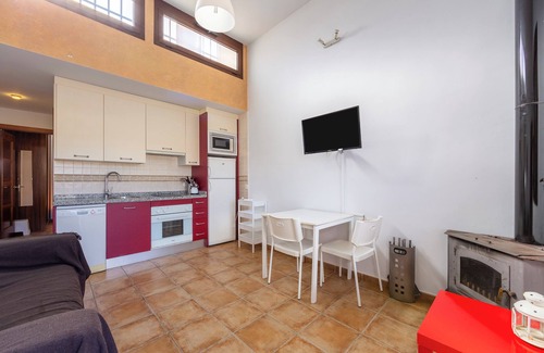 El Pozo de los Frailes House | Country House 'Violeta 2' with Mountain View, Private Terrace and Wi-Fi