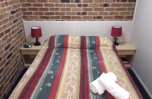 South Toowoomba Hotel | Country Gardens Motor Inn