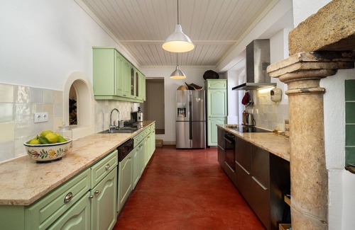 Benavente Cottage | Country house, 25 minutes from Lisbon, with terrace and spacious garden with pool