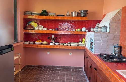 Tamazouzte Villa | Country house 5 bedrooms 12 people swimming pool 25 minutes from Marrakech.