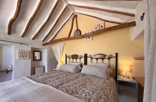 Loja Villa | Country House "Casa Jasmin" with Mountain View, Private Pool & Wi-Fi