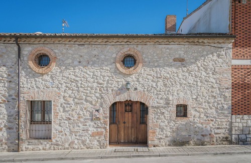 Mozoncillo House | Country House 'La Casería 1' with Private Garden and Wi-Fi