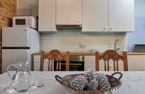 Luyego House | Country House 'Molino Del Arriero' with Mountain View, Private Terrace and Wi-Fi