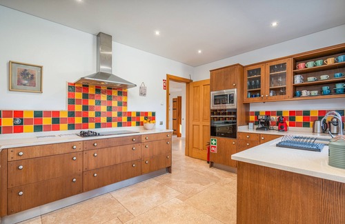 Silves Villa | Country House 'Quinta Dos 4 Ventos' with Private Pool, Wi-Fi and Air Conditioning