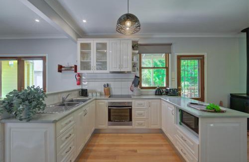 Nungurner House | Country House Retreat