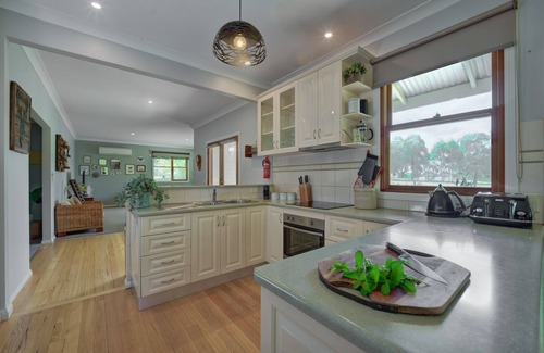 Nungurner House | Country House Retreat