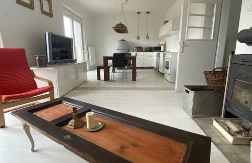 Olbendorf House | Country House "Südburgendland" with Great Views, Terrace & Wi-Fi