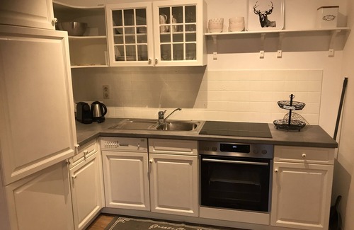 Allhartsberg House | Country house surrounded by greenery (family apartment with 2 separate bedrooms)