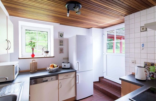 Heidweiler House | Country house with private garden