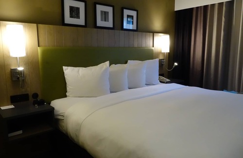 Burlington Hotel | Country Inn & Suites by Radisson, Burlington (Elon), NC