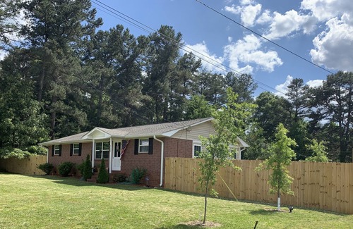 Prosperity Church Road House | Country Oasis in Charlotte - Relax in Charlotte !