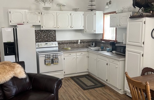 Kerr Apartment | Country Retreat