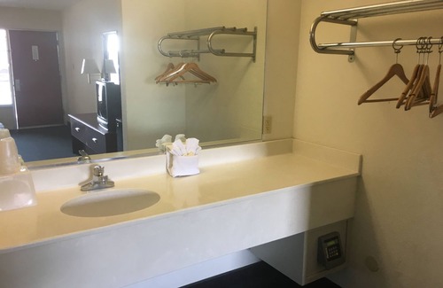 Richmond Hotel | Countryside Inn