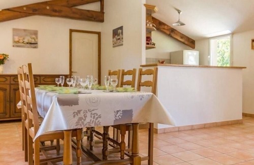 Frossay Cottage | Countryside Retreat: Cozy 3-Bed Gîte with Garden, Terrace & Petanque near Pornic