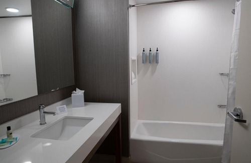 Regional District of Nanaimo Hotel | Courtyard by Marriott Nanaimo