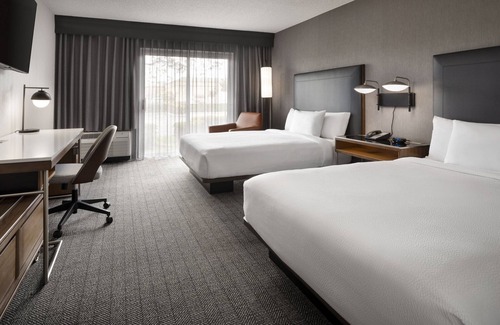 Foster City Hotel | Courtyard by Marriott San Mateo Foster City