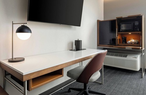 Northwestern Precinct Hotel | Courtyard by Marriott St. Paul Downtown