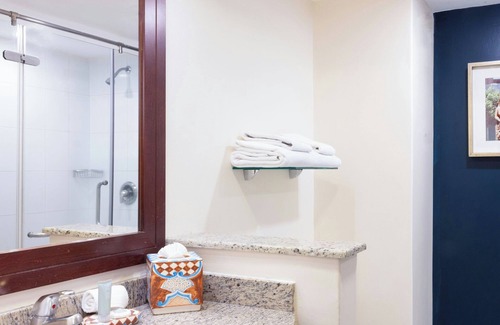 Toluca Hotel | Courtyard by Marriott Toluca Airport