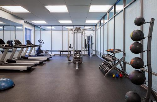 Downtown Hotel | Courtyard Grand Rapids Downtown