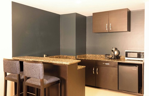 Toluca Hotel | Courtyard Toluca Tollocan