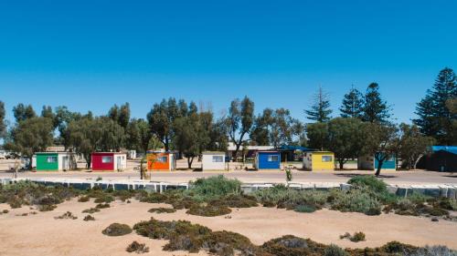 Playford Hotel | Cowell Foreshore Caravan Park