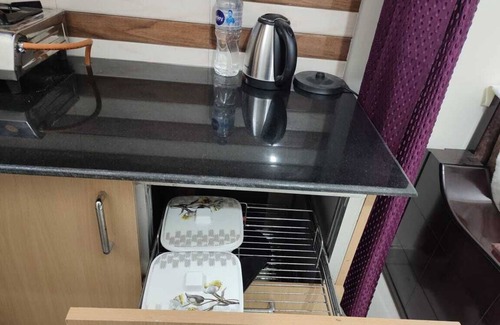 Shyamkhet Apartment | Cozy 1-bedroom apartment in charming Sukha with WiFi