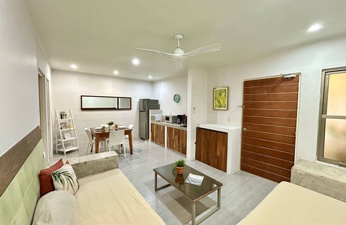 12th Street Apartment | Cozy 1-bedroom apartment in gorgeous Playa del Carmen with WiFi, AC, Plunge Pool