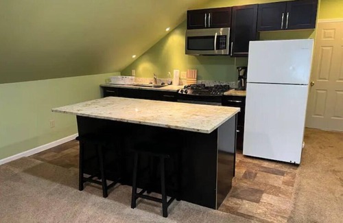 Rexville House | Cozy 1 bedroom private apartment- Hornell/Alfred