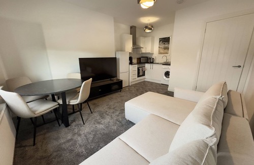 Lesmahagow Apartment | Cozy 2 bed apartment in quaint countryside