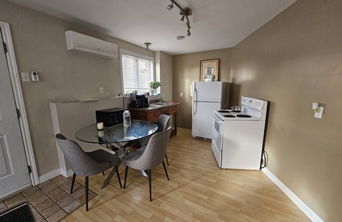 Dartmouth House | Cozy 2-Bedroom Basement unit