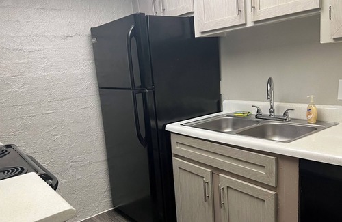 Midtown Apartment | Cozy 2 BR 2 Bath Near GCU
