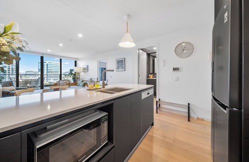 Reid Apartment | cozy 2BR with free parking & wifi