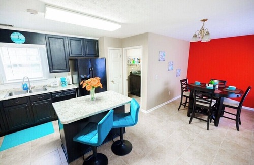 Gunter Afs House | Cozy 3 bedroom, Centrally Located, Perfect for a family