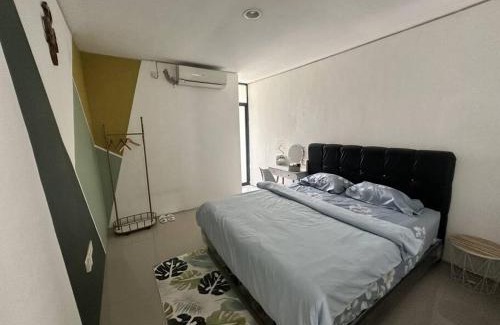 Banda Aceh House | Cozy 3BD Home w AC & Netflix