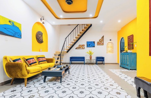 Minh An House | Cozy 3BR private home | Near by Night market & Old town