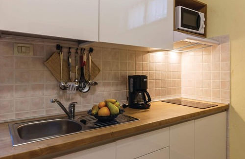 Vinkuran Apartment | Cozy apartment in Pula with WiFi