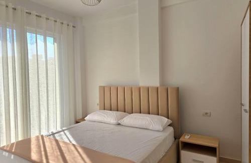 Ishem Apartment | Cozy Apartment Steps from Sandy Beach