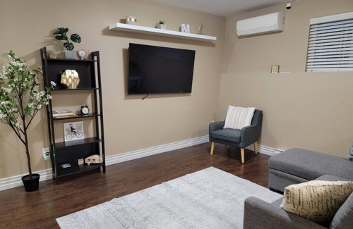 Moncton Apartment | Cozy Basement in the City