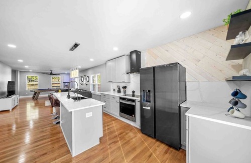 Atlanta House | Cozy blue house