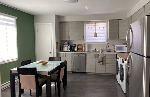 Terrebonne Apartment | Cozy & Bright Apartment in the Historic city of Old Terrebonne