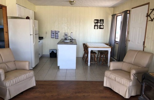 Black Creek Cabin | Cozy cabin 8